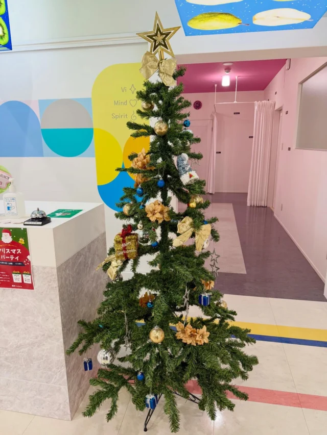 ・
こんにちは😊ClearStyle葵店です！
フララでは一足先にクリスマスムードです🎄✨
色んなところがクリスマスの装飾になっているので、見てみてください🫶